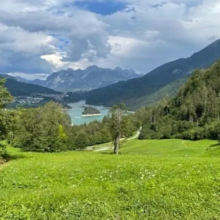 Nyaraló In Italy With Alpine Fireplace