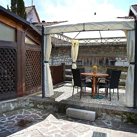 Tatil Evi In Italy With Alpine Fireplace *