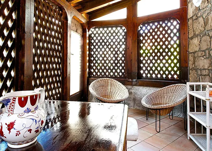 In Italy With Alpine Fireplace Понте-нелле-Альпи