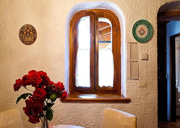 In Italy With Alpine Fireplace Дом отдыха *